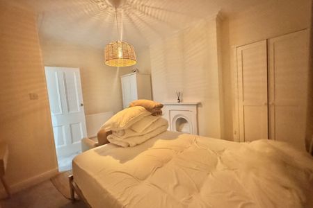 Orleans Street - Photo 2