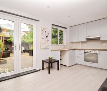 1 bedroom ground flat to rent - Photo 1