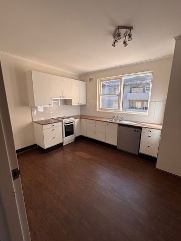 Kingsford - Photo 4