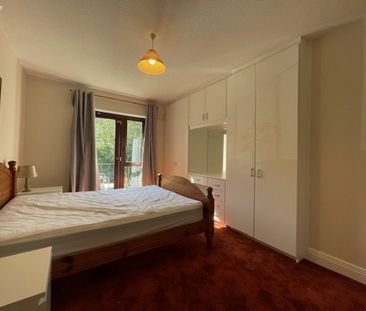 6 Marlborough Court - Photo 2