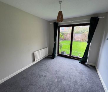 2 bedroom detached bungalow to rent - Photo 2
