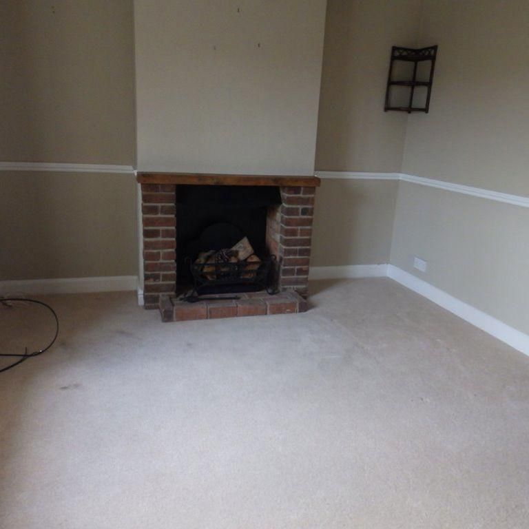 2 bedroom cottage to rent - Photo 1