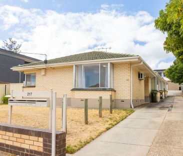 Stylish & Low-Maintenance Living Just Minutes from the City - Photo 4