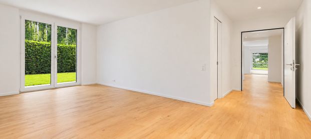 Helle Gartenwohnung mit grosszügigem Wohn- und Aussenbereich am Waldrand - Photo 1