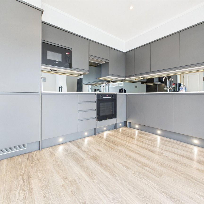 Dudley House, The Grove, Isleworth, Middlesex, TW7 - Photo 1