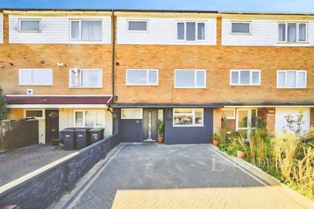 1 bedroom house to rent Russell Rise, Luton, Bedfordshire, LU1 - Photo 3