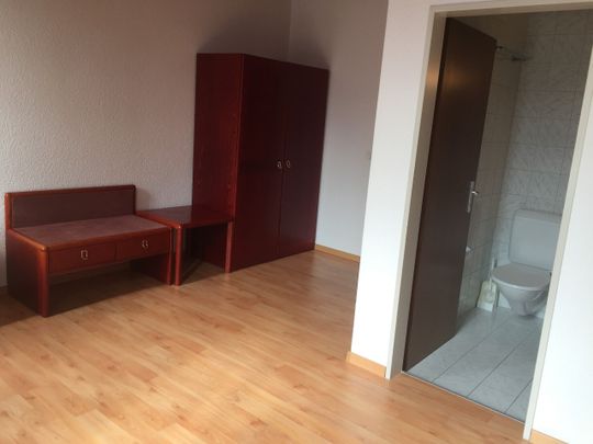 Independent room for rent in Moutier. - Photo 1