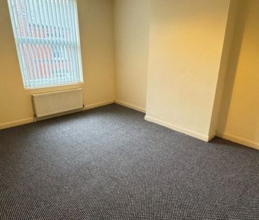 Marley Terrace, Leeds, LS11 8QS - Photo 6