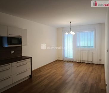 Pronájem bytu 2+kk 57 m2 - Fotografie 2