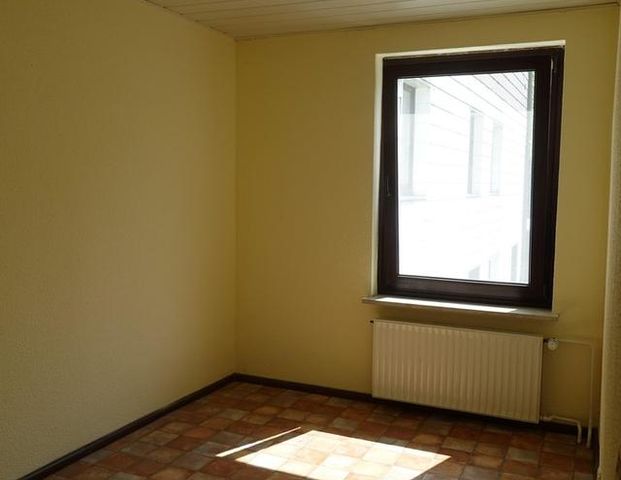 Helle 5-Zimmer-Wohnung mit Blick ins Grüne in Kastorf - Photo 1