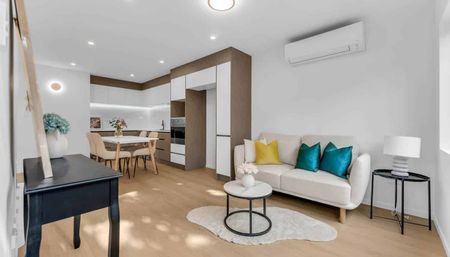 3 BEDROOMS IN HOWICK - Photo 3