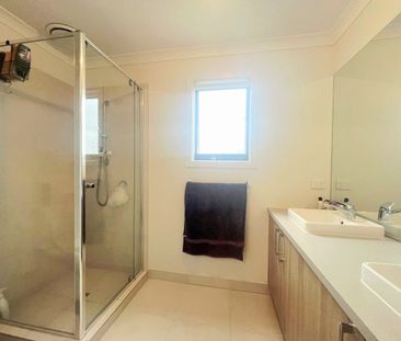 4 Arlington Street, Deanside, Vic 3336 - Photo 5