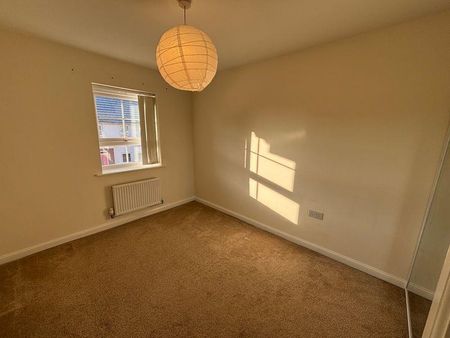 4 bedroom detached house to rent - Photo 5