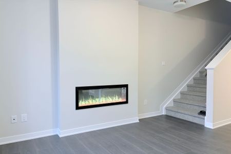 For Lease - 381 Les Emmerson Drive, Barrhaven, Ontario - Photo 5