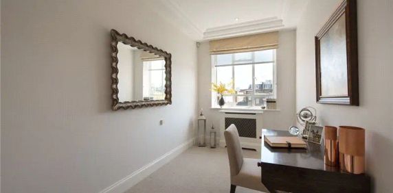 3 bedroom flat in Belgravia - Photo 2