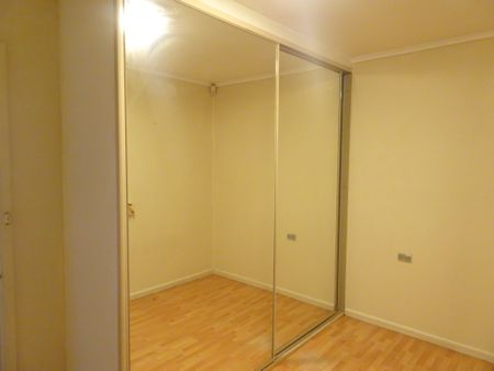 Charming Brick Veneer Home - Photo 3