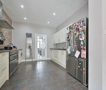 4 bedroom house to rent - Photo 3