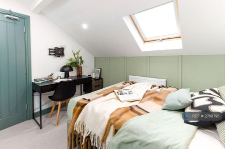 1 bedroom in a house share to rent - Photo 4