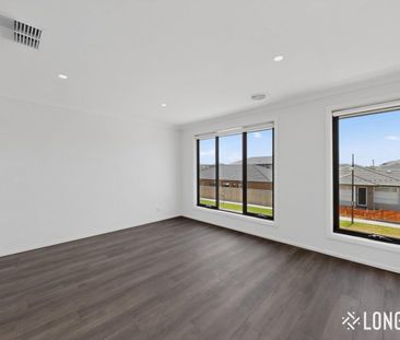 Comfort Focused Family Living - Photo 2