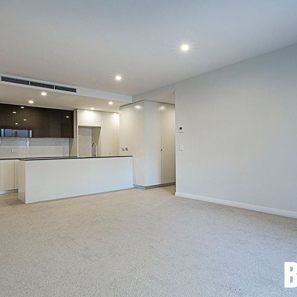 98/46 Macquarie Street Barton ACT - Photo 1