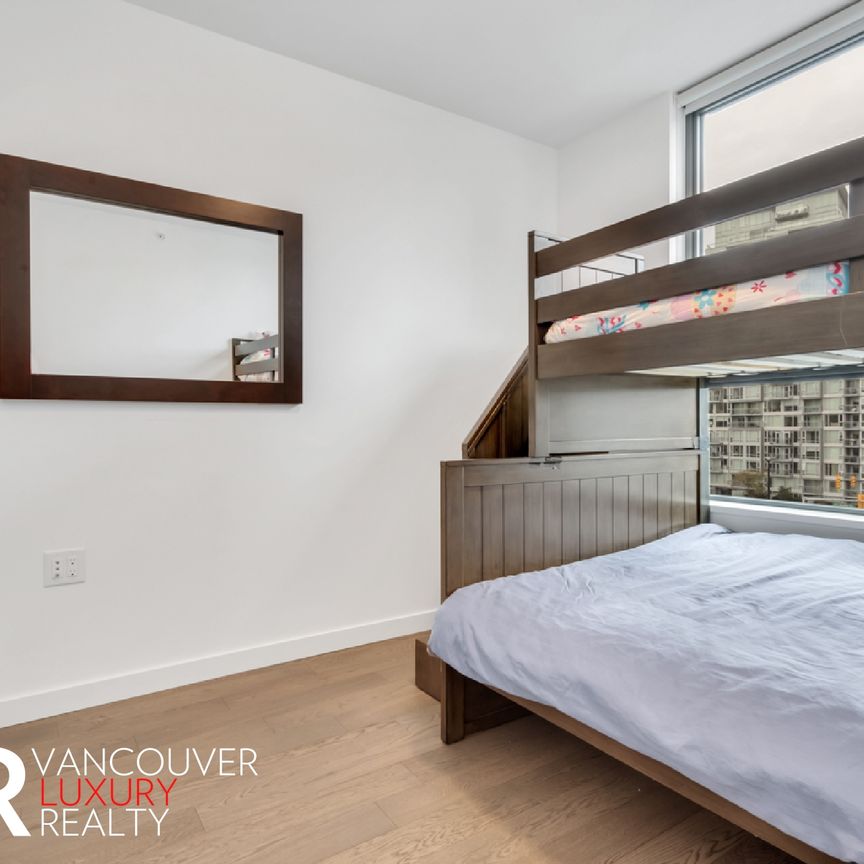 Condo in Vancouver East Side, BC - Photo 1