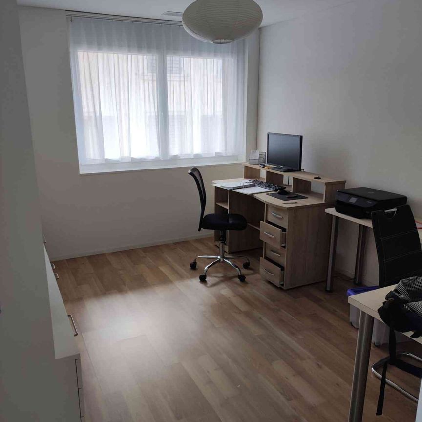 3.5 Zimmer, 88 m², 1. Stock - Photo 1