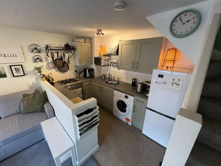 1 bedroom House To Let - Photo 4
