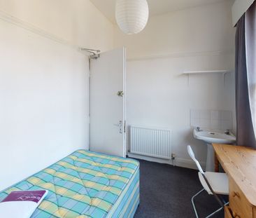 Student Properties to Let - Photo 3