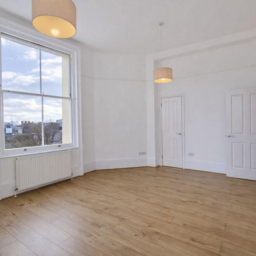 2 Bed Flat, Artesian Road, W2 - Photo 1