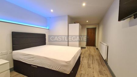 Studio to rent - Photo 2