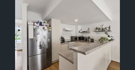 Modern Family Home in Prime Oakden Location - Photo 4