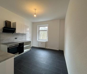 DENKMAL TRIFFT MODERNE - 2 Zimmer, moderne EBK-sowie Bad - Photo 3