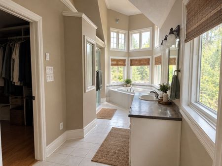 For Lease - 190 Arkell Road, Guelph, Ontario - Photo 2