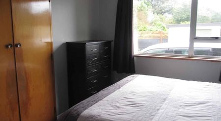 THREE BEDROOMS - TERRACE END - Photo 2