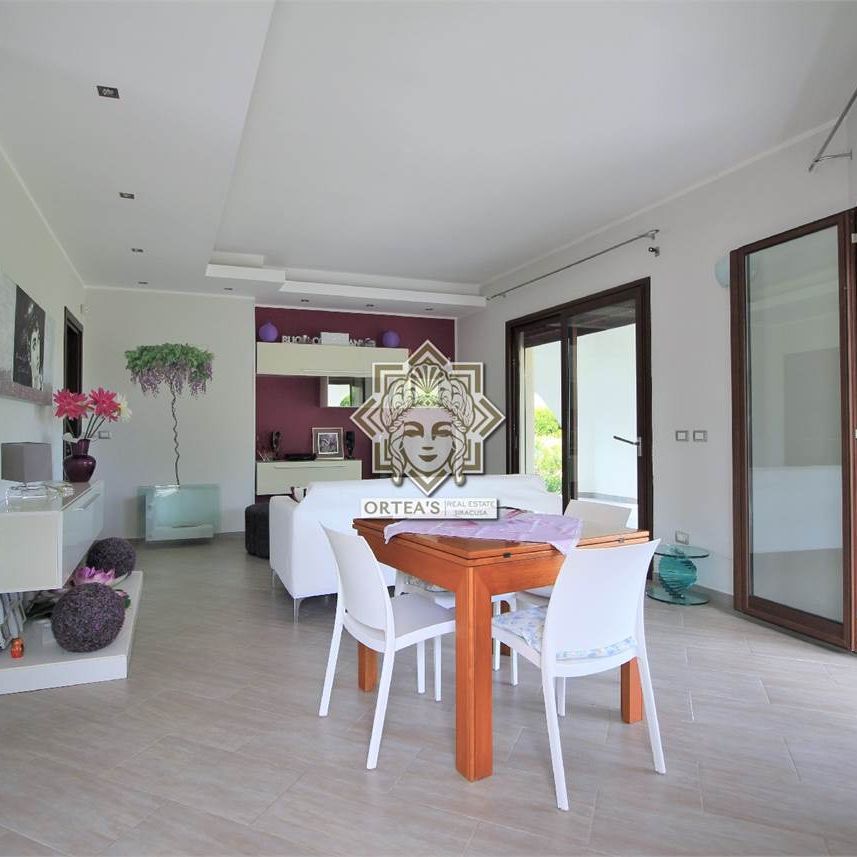villa moderna affitto - Photo 1