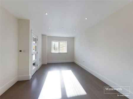 4 bedroom townhouse to rent - Photo 2