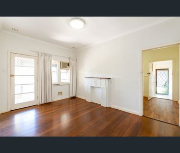 10a Mckenzie Rd, Shoalwater, WA 6169 - Photo 5