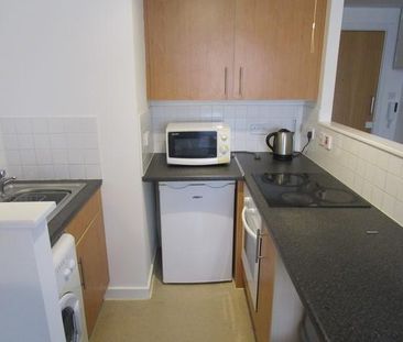 1 bedroom apartment to rent - Photo 2