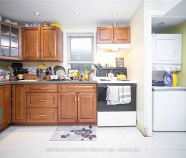 For Lease - 1361 Lochlin Trail Unit# bsmt, Mississauga, Ontario - Photo 2