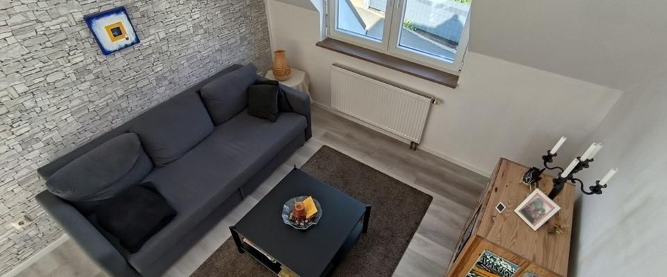 Ausgefallene Wohnung über 2 Etagen in ruhiger Lage. - Foto 1