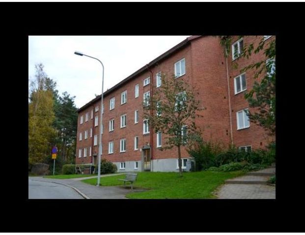 Vårmånadsgatan 24 - Photo 1