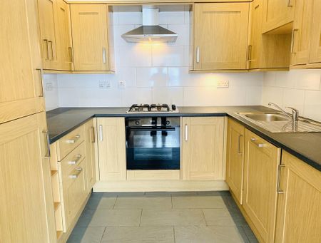 2 bedroom flat to rent - Photo 5