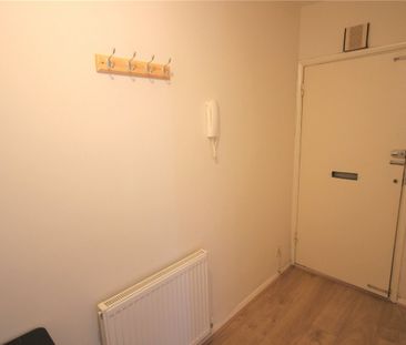 Beaumaris, N11, London - Photo 2