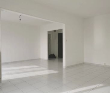 Location Appartement 4 pièces 85 m2 à Ajaccio - Photo 1