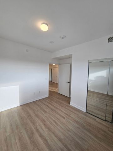 For Lease - 2300 St Clair Avenue Unit# 901, Toronto, Ontario - Photo 2