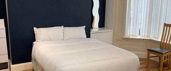 1 bedroom in a house share to rent - Photo 1