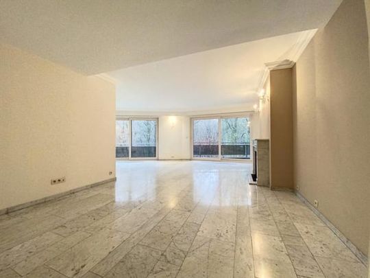 Appartement te huur - Foto 1