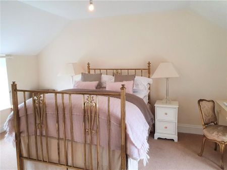 5 bedroom detached house to rent - Photo 5