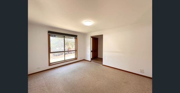 Comfortable Living in a Well-Positioned Highett Unit - Photo 1