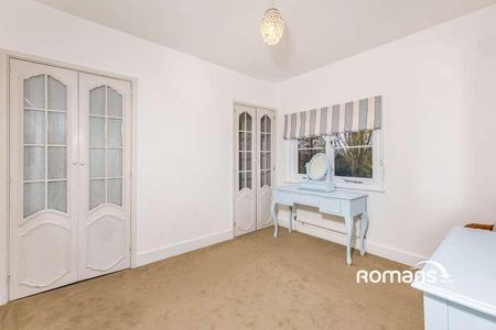 The Warren, Caversham, Reading, RG4 - Photo 5
